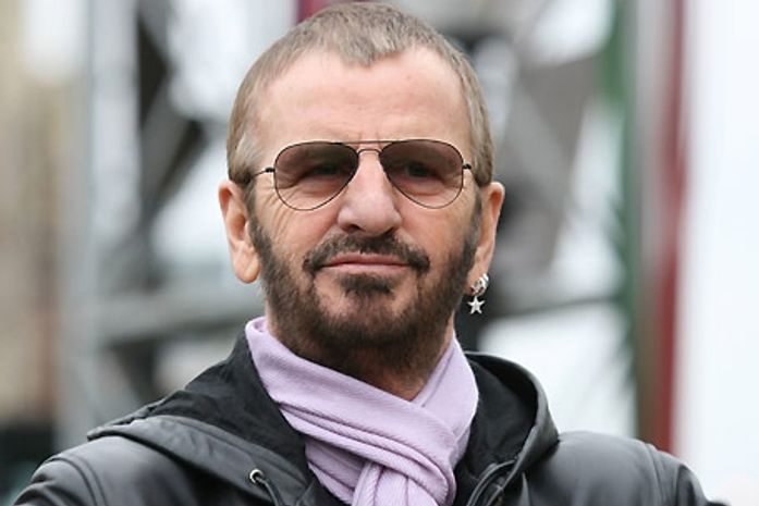 Ringo Starr vai escrever filme musical com ex-Eurythmics