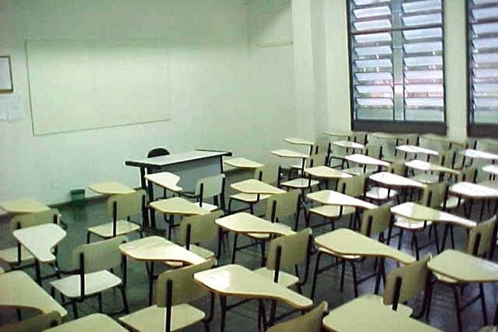 Professores da rede privada anunciam mobilização por reajuste