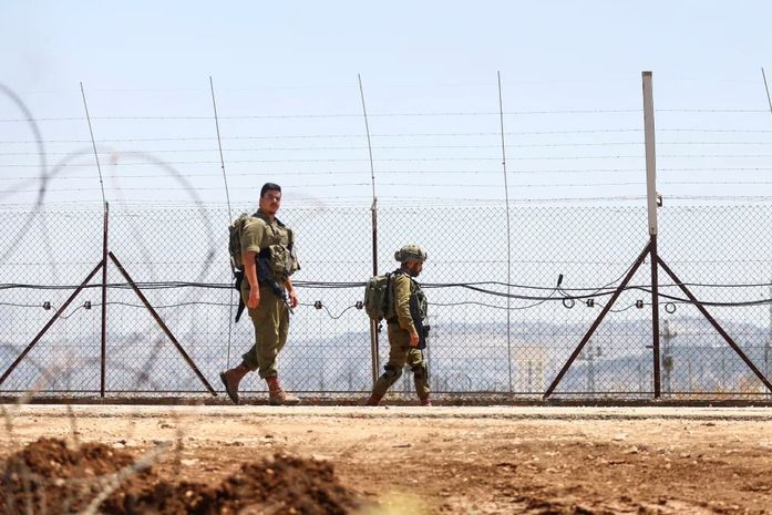 Israel diz ter matado 10 “terroristas” em operação em campo de refugiados na Cisjordânia