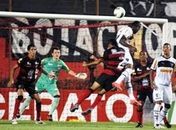 Elkeson marca, mas Bota fica no empate com o Vitória