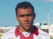 Direção do CRB anuncia contratação de zagueiro conhecido da torcida