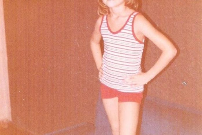 Luana Piovani posta foto da infância: 'vacas magras e felizes'