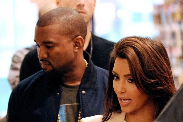 Kim Kardashian e Kanye West estariam pensando em casamento