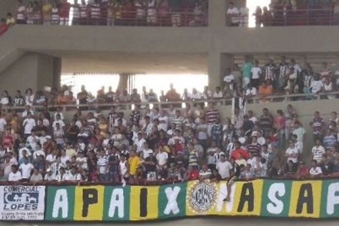 Torcida do ASA.