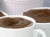 Aprenda essa maravilha: escondidinho leva avelã e chocolate meio amargo