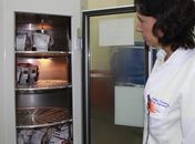 Segundo a médica Cinthya Pereira Leite, cirurgias podem ser suspensas por conta do estoque baixo