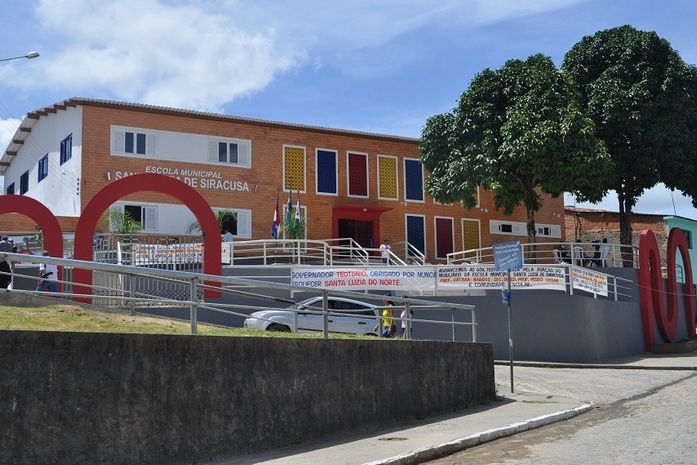 Secretário afirma que Santa Luzia do Norte vira um canteiro de obra