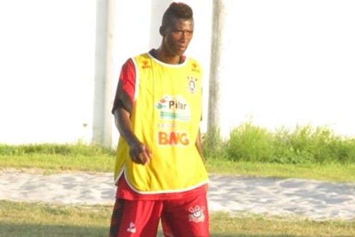 Corinthians Alagoano empresta Leandrinho para o Criciúma-SC