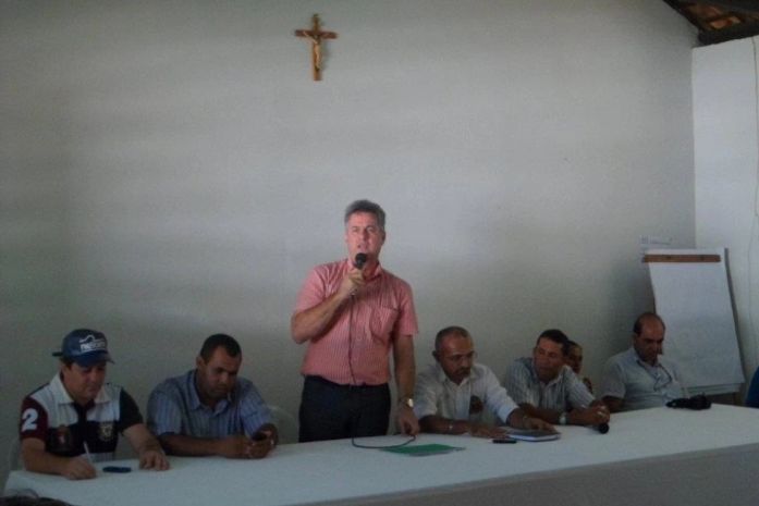 Joaquim Beltrão cumpre promessa de campanha em povoados de Penedo
