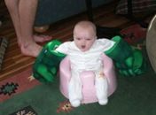 Bebê Hulk esmaga!