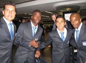 Emelec chega ao Brasil e já ouve um 'Vai, Corinthians!'