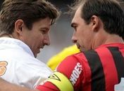 Atlético-PR vira, mas Coritiba reage e empata primeira final