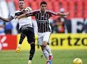 Fluminense goleia Bota por 4 a 1 na primeira partida da final