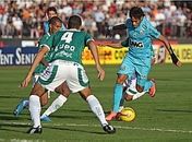 Com gols de Ganso e Neymar, Santos bate Guarani e se aproxima do tri