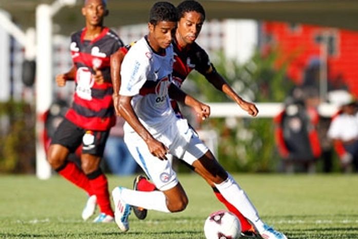 Primeiro Ba-Vi termina empatado e Bahia segue com a vantagem