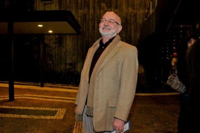 Silvio de Abreu fala de escalação de Jesus Luz e Antonia Moraes