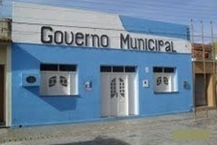 Prefeitura de São Brás não paga conta de energia e fica às escuras