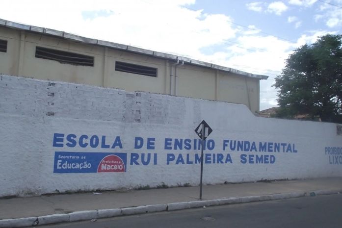 Escola Rui Palmeira