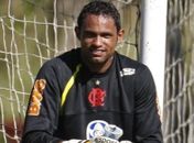 Dirigente do Fla abre portas para goleiro Bruno reativar contrato
