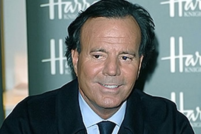 Julio Iglesias é assaltado na Venezuela