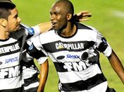 Corinthians acerta empréstimo de atacante Adilson até o fim do ano