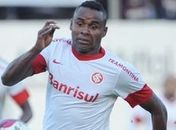 Internacional afasta Jô e Jajá por indisciplina antes da final do Gauchão