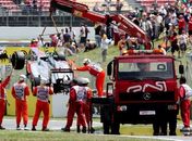 Hamilton cai para último e Maldonado é o novo pole