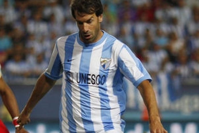 Van Nistelrooy anuncia sua aposentadoria