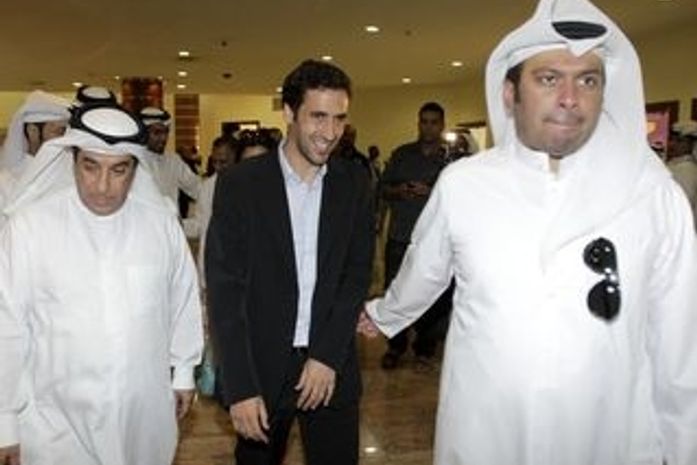 Por Mundial de Clubes, espanhol Raúl assina com Al Sadd
