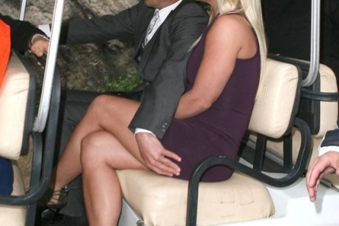 Noivo de Britney Spears ‘salva’ a cantora de clique indiscreto