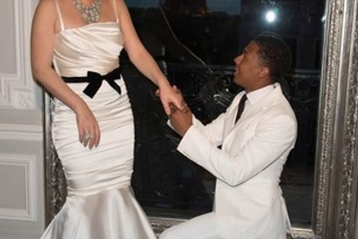 Marido de Mariah Carrey paga US$ 21 mil por sapato em leilão, diz revista