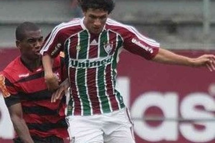 Sporting está perto de anunciar Lucas Patinho, afirma site português