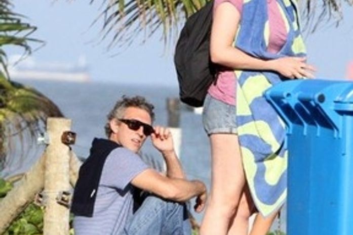 Carrrrioca! Ator francês Vincent Cassel passeia em Ipanema, no Rio