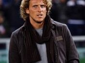 TV italiana informa que Forlán está perto de rescindir contrato com a Inter
