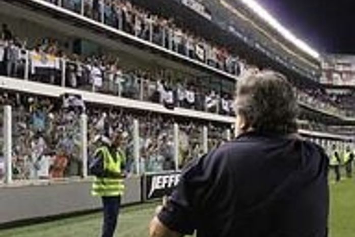 Santos marca para Vila Belmiro jogo de volta com Vélez