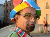 Espanha barra artista plástico baiano que ia expor na Europa