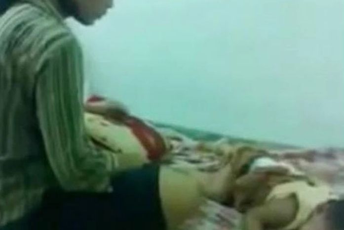 Vídeo que flagrou mulher batendo no filho choca o mundo