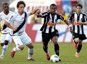 Atlético bate Ponte Preta na estreia em Campinas