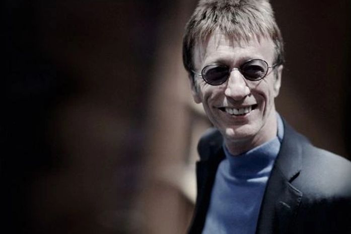 Após dois anos lutando contra o câncer morre Robin Gibb, dos Bee Gees