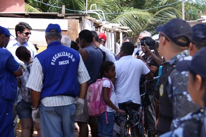 MPF evita transtorno na desocupação de barracos na Vila dos Pescadores