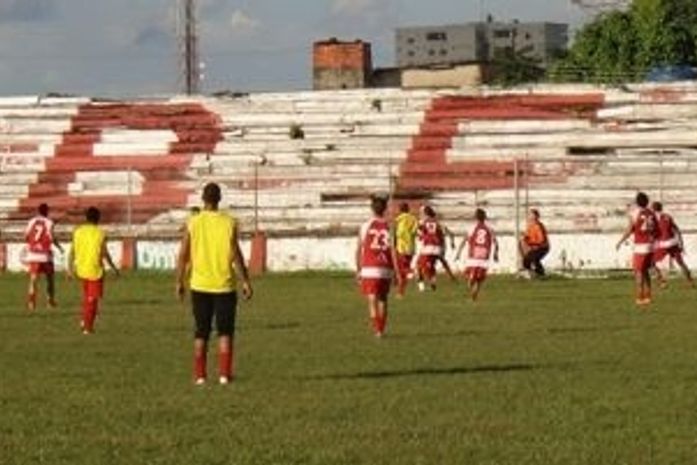 Rio Branco constitui advogado na Paraíba para derrubar liminar do Treze