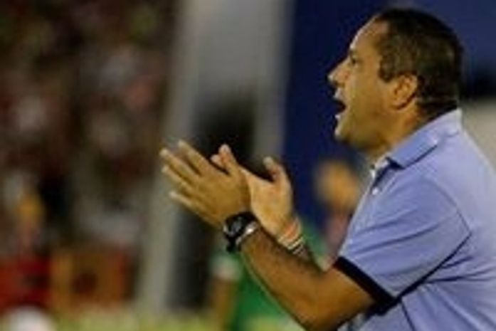 Suélio Lacerda elogia elenco montado para a
Série D