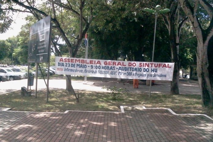 Assembleia faz balanço e divulga reivindicações no período de greve