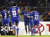 Ex-corintiano pega pênalti, La U supera Libertad e desafia Boca