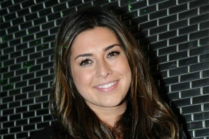 Fernanda Paes Leme faz treinamento em quartel do exército