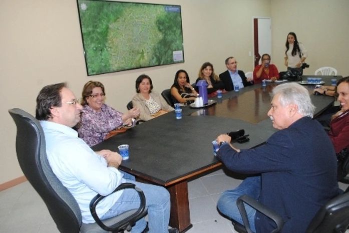 Prefeito de Arapiraca recebe procuradores de Estado