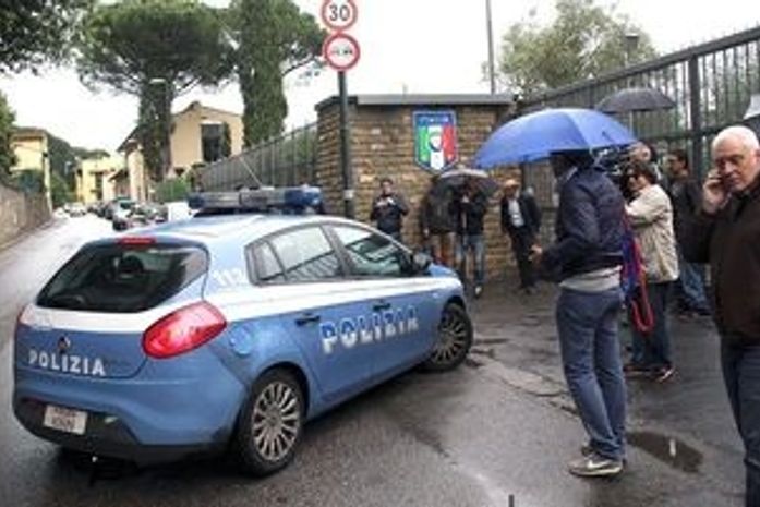 Polícia prende capitão do Lazio por escândalo de apostas na Itália