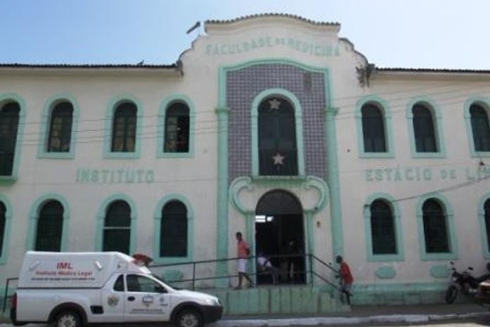 Homem é morto por espancamento e a tiros em Maceió