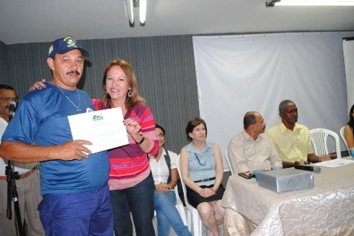 Prefeitura de Arapiraca conclui entrega de certificados a vigilantes