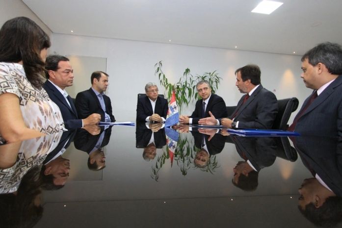 Termo de Compromisso e Cooperação com a Caixa Econômica Federa foi assinado